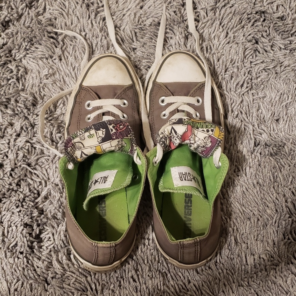 Unique Comic Strip Converse!